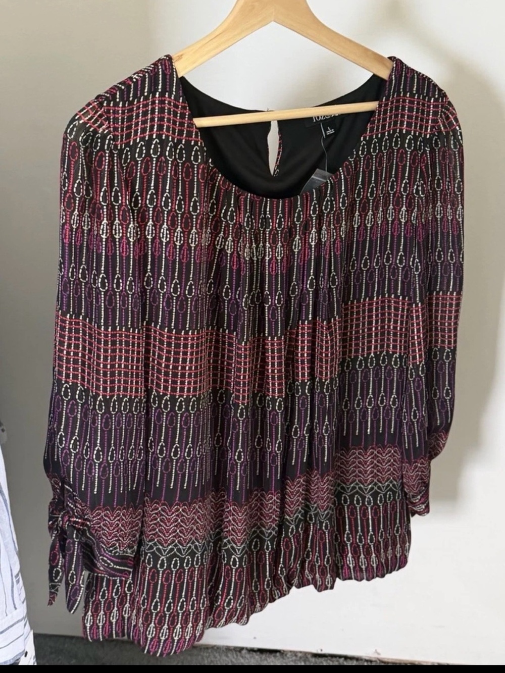 Roz And Ali Women’s Long Sleeve Scoop Neck Peasant Top Red Multi Size L